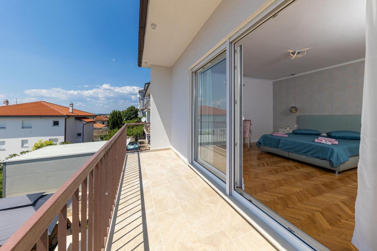 Holiday Home Ninna Crikvenica Exterior foto